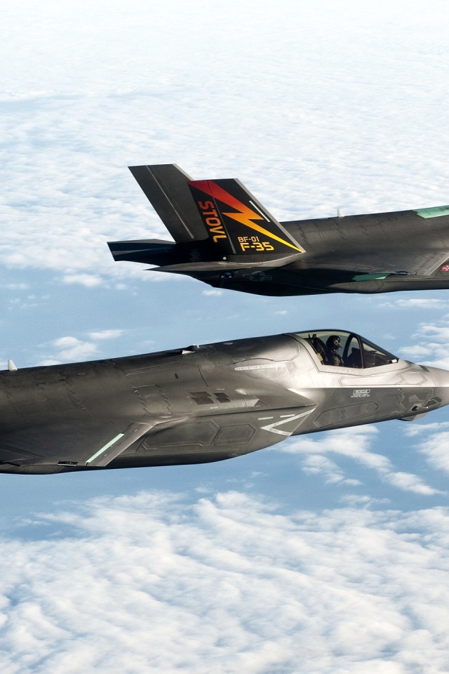 Истребители BF1 и F35