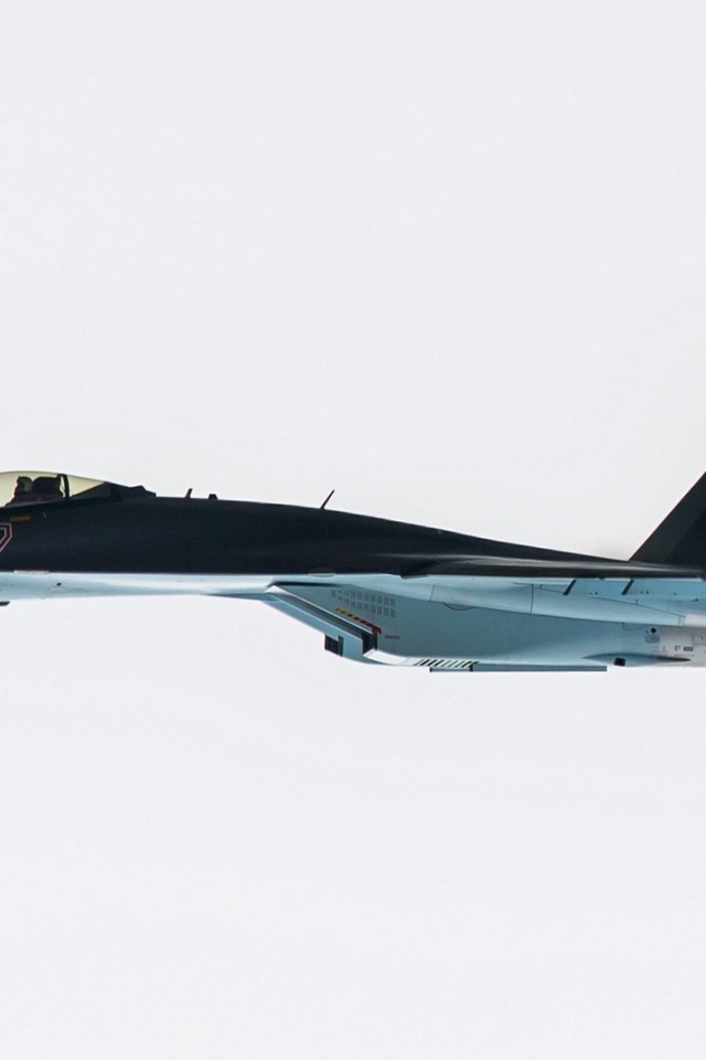 Полет нового истребителя