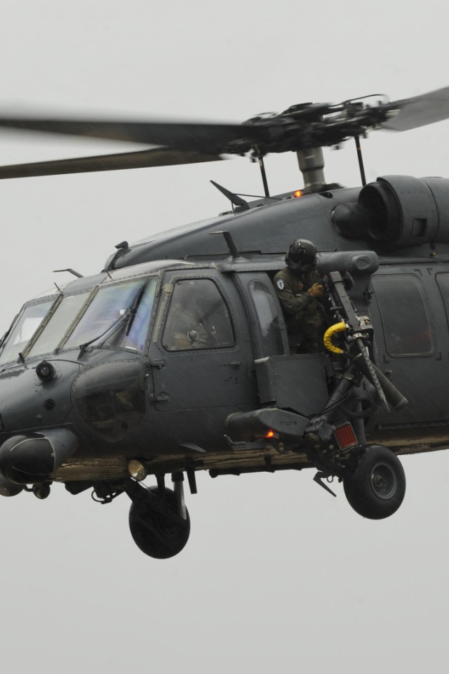 Вертолет на боевом задании