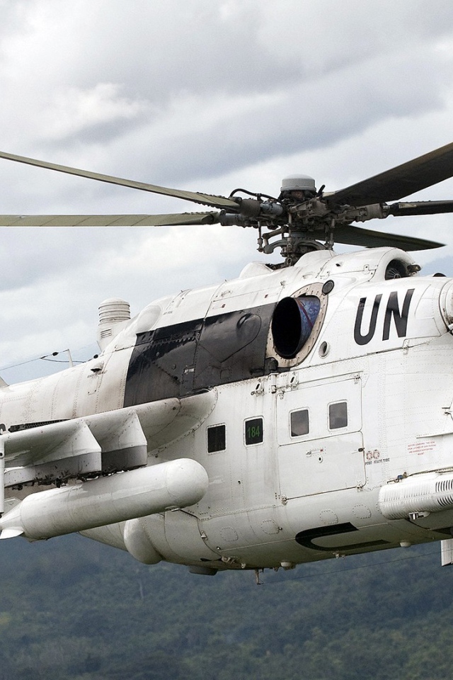 Российский вертолет МИ-21