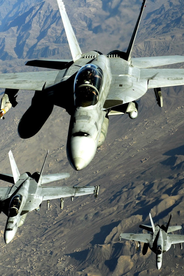 Самолеты над горами