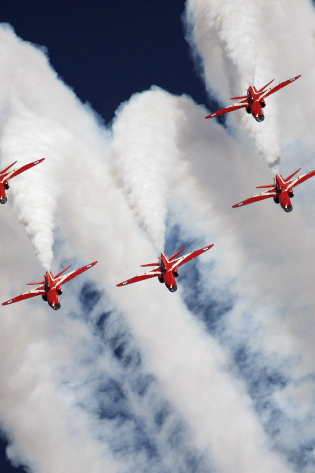 Красные самолеты