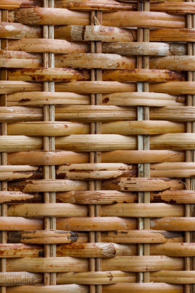 Плетенная корзина