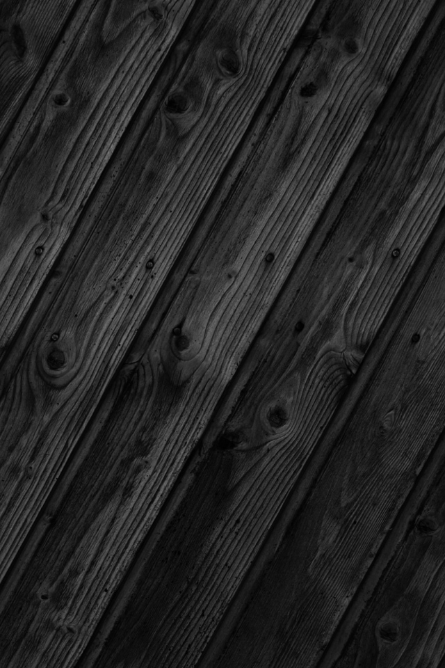 Текстура дерева на черных обоях