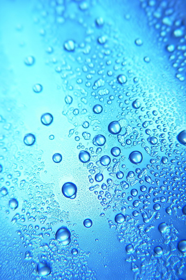Синие капли воды