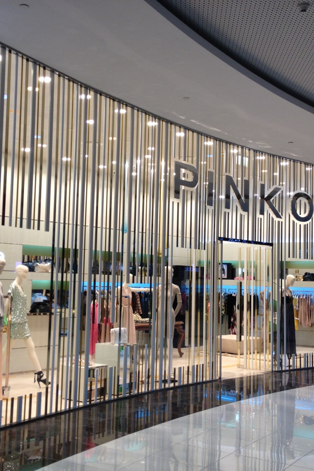 Бутик бренда Pinko