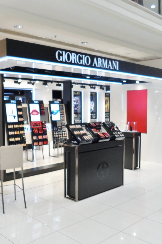 Бутик косметики Giorgio Armani