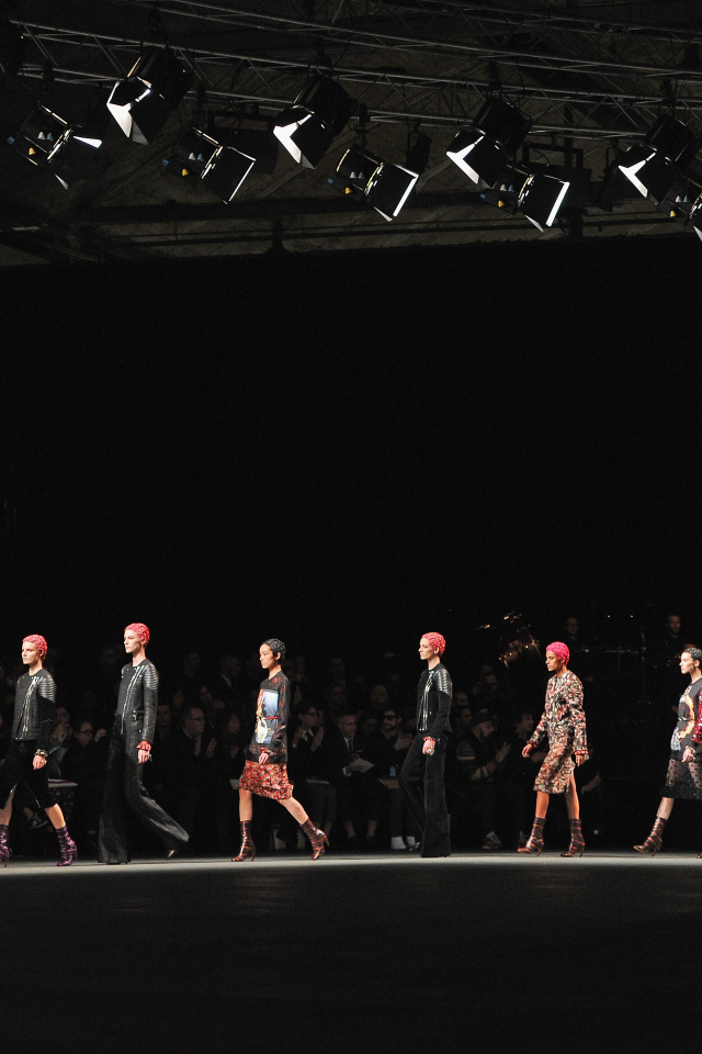 Показ мод Givenchy