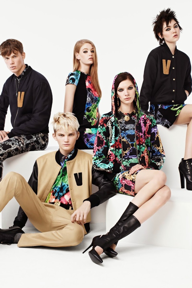 Подростковая одежда от Versace