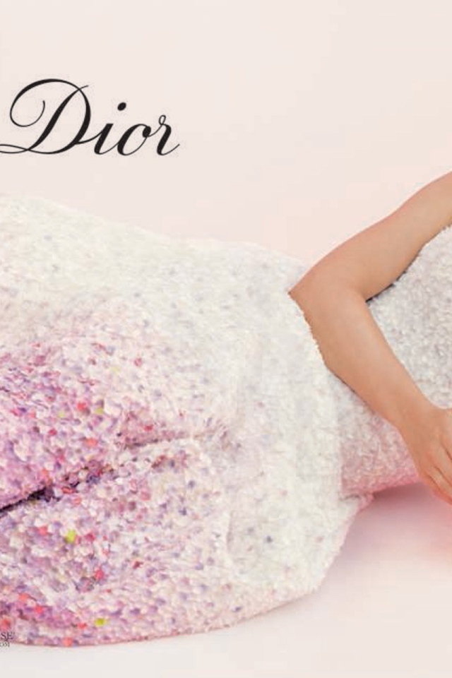 Новый аромат от Dior