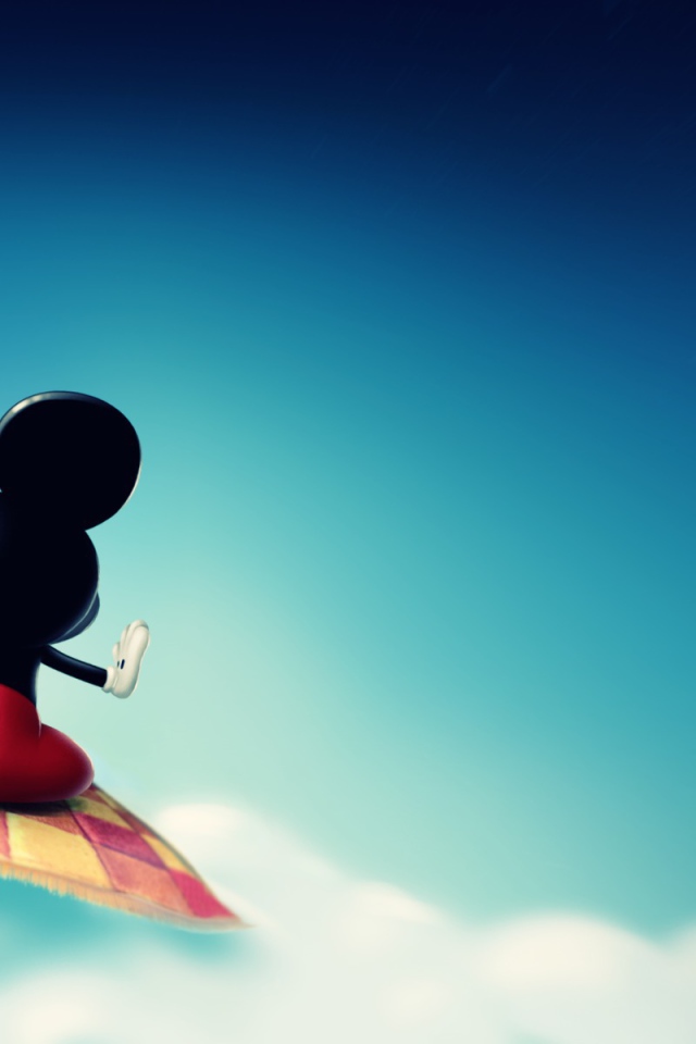 Микки маус на ковре