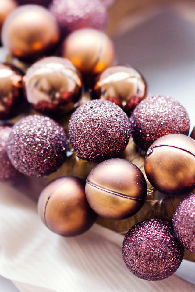 Венок из шариков