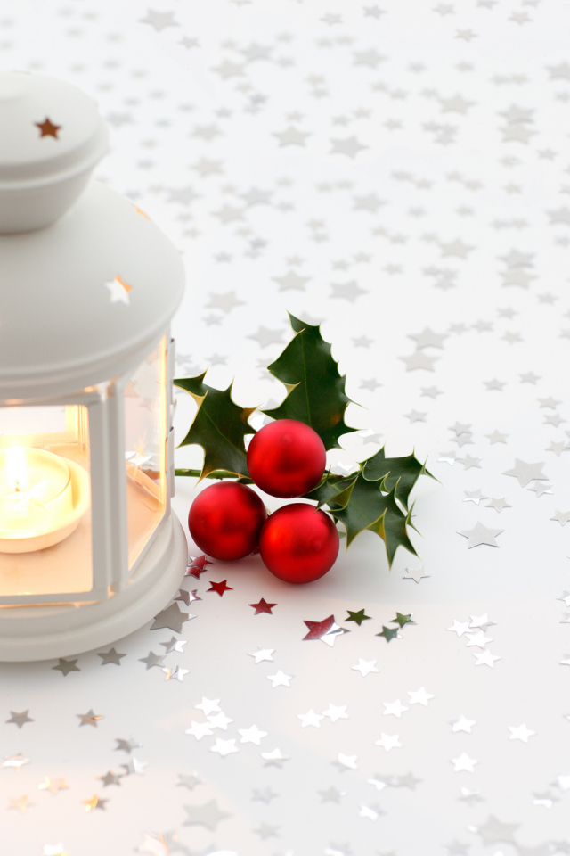 Белый фонарь со свечой