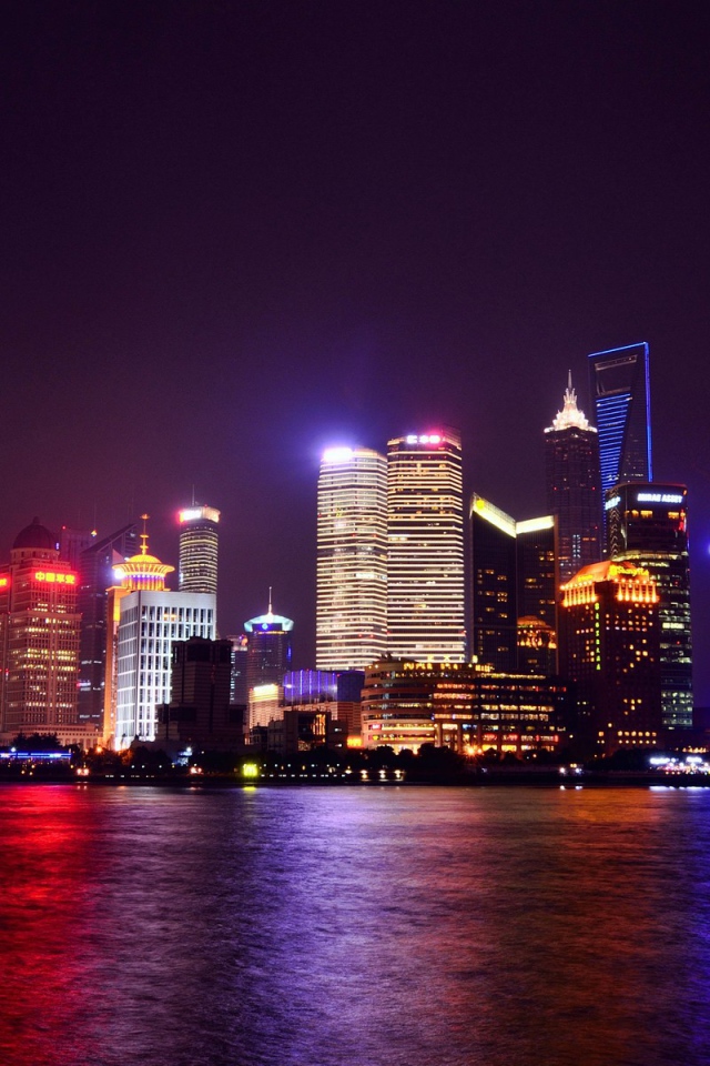 Теле башня в городе