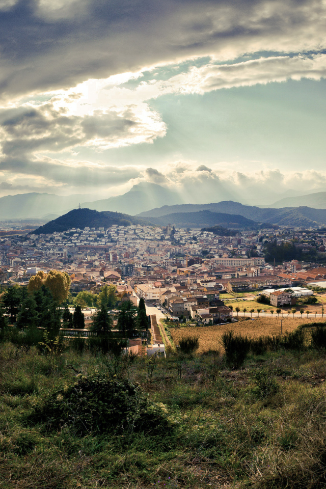 Город Олот Испания