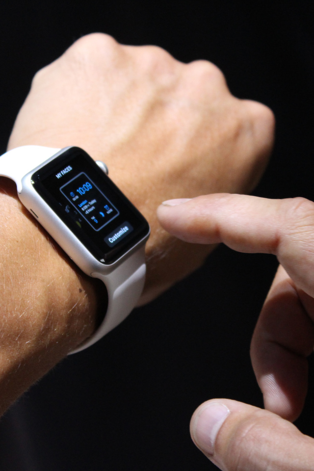 Управление смартчасами Apple Watch