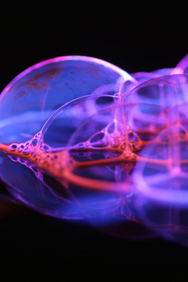 Синие мыльные пузыри