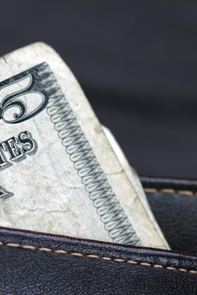 Деньги в кошельке