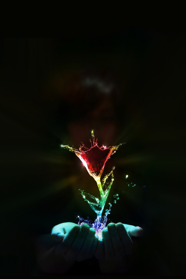 Водяной цветок в руках