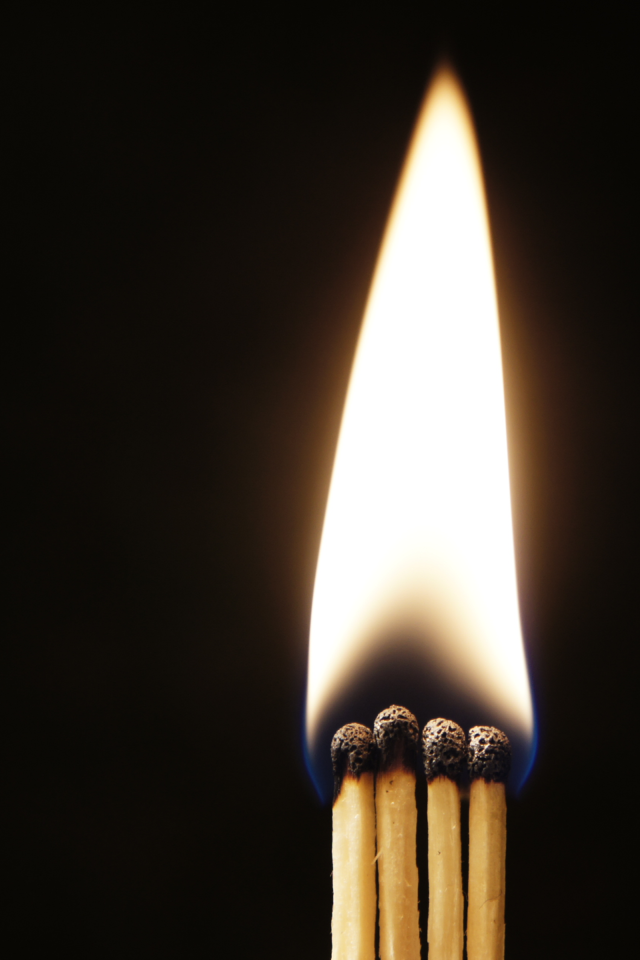 Пламя от спичек