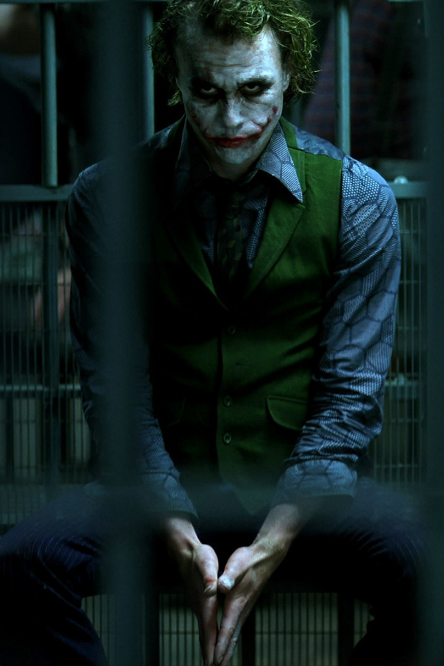 Джокер за решеткой