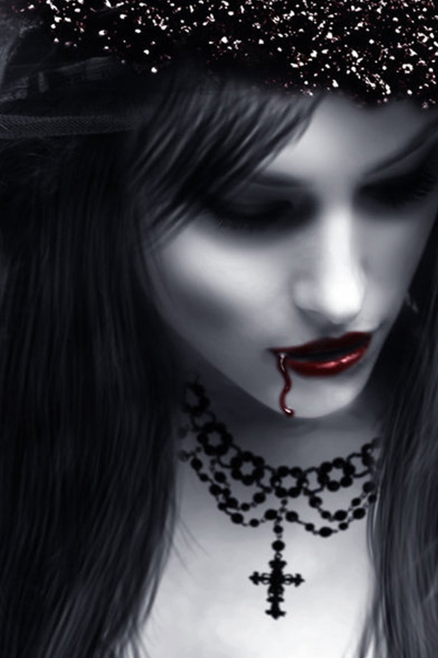 Вампир девушка с крестом