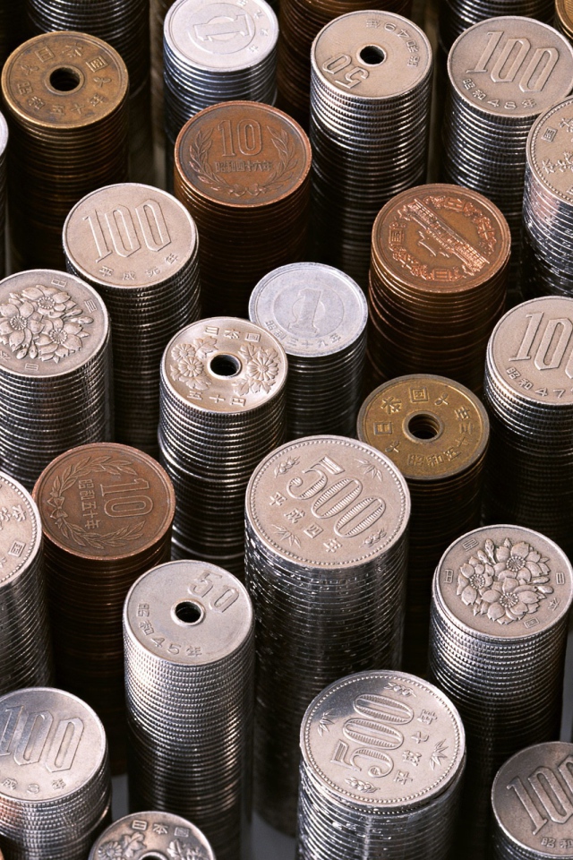 Стопки монет