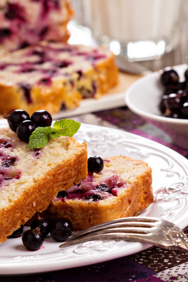 Кекс с черникой
