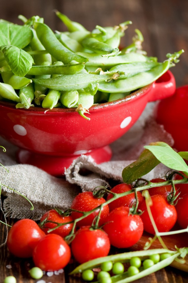 Овощи с весеннего огорода