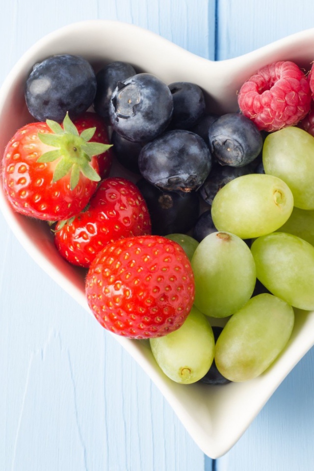 Тарелка с фруктами