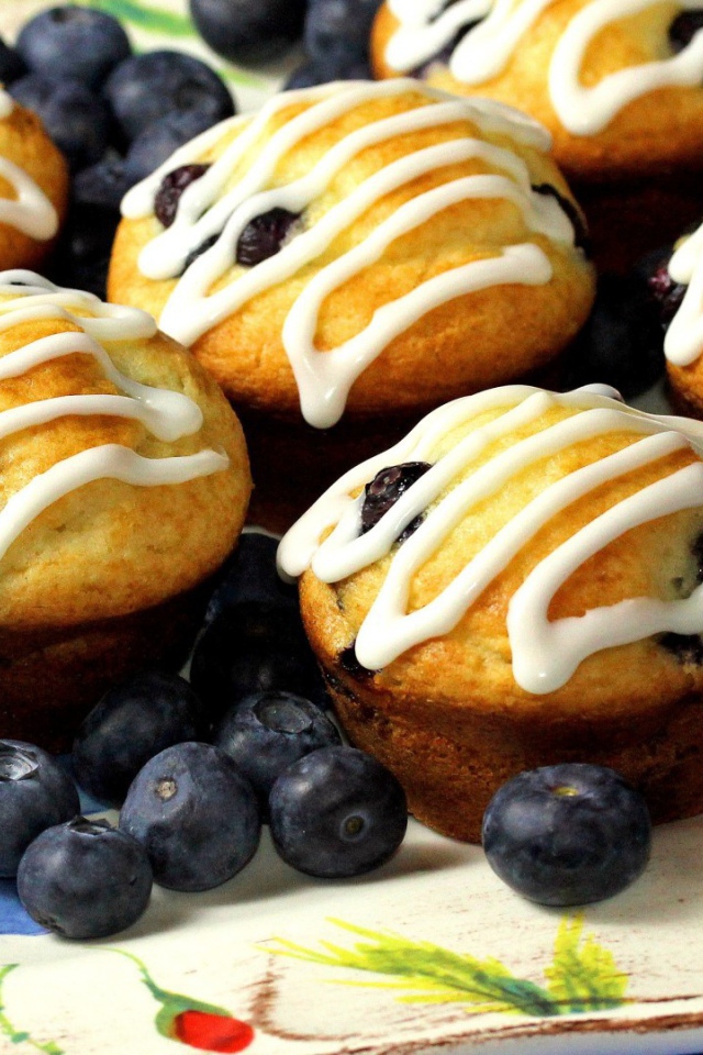 Кексы с черникой