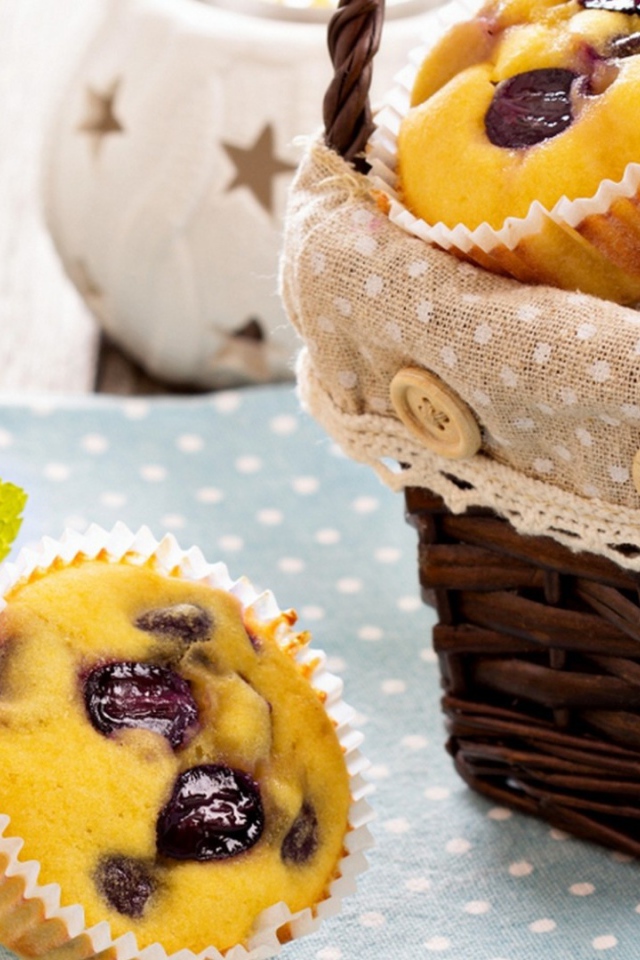 Кексы с ягодами