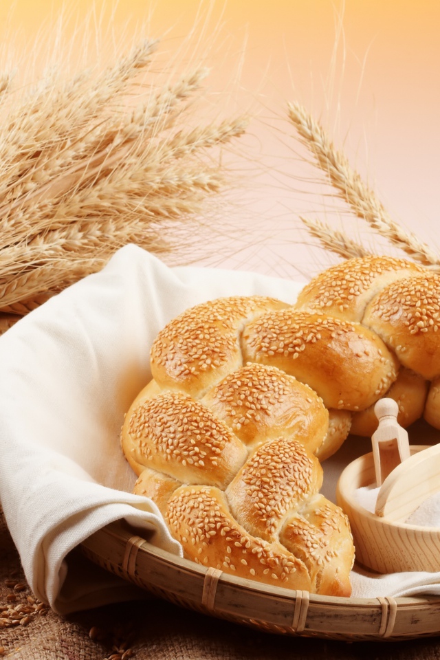 Калач с молоком