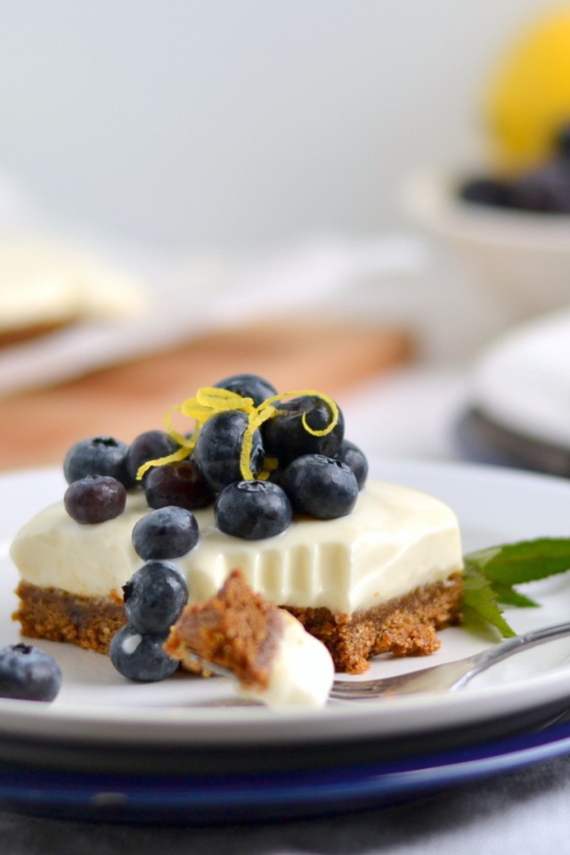 Черничный десерт