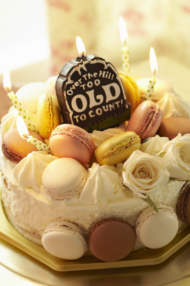 Торт со свечками