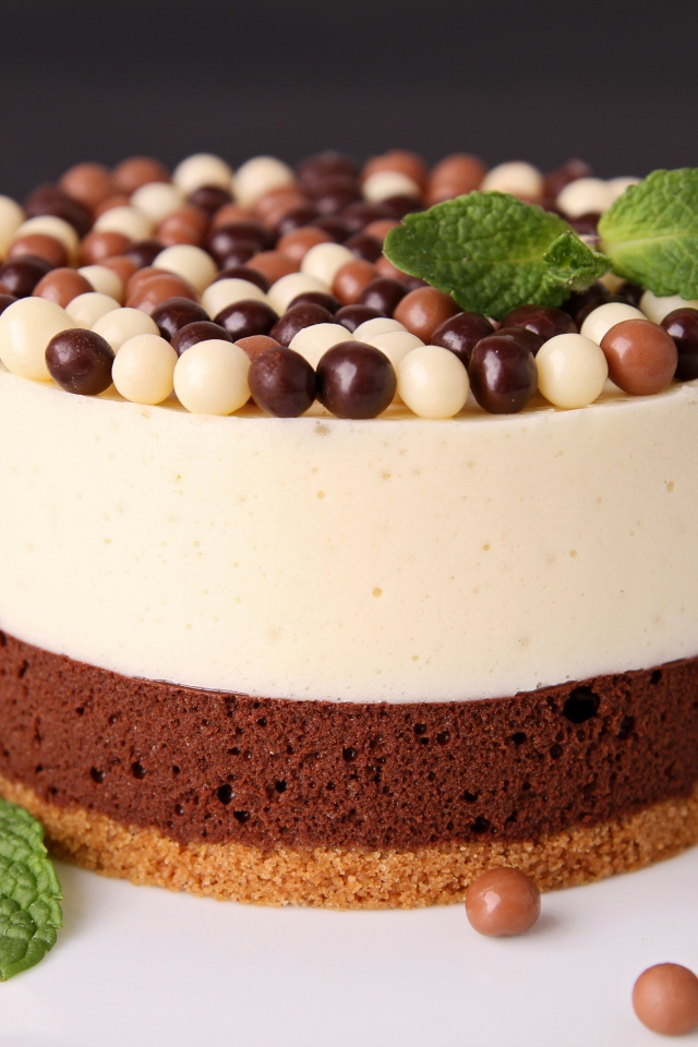 Трехслойный торт