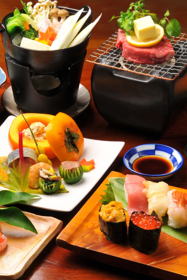 Японские блюда роллы