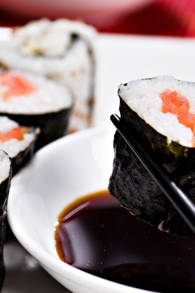 Роллы с семгой