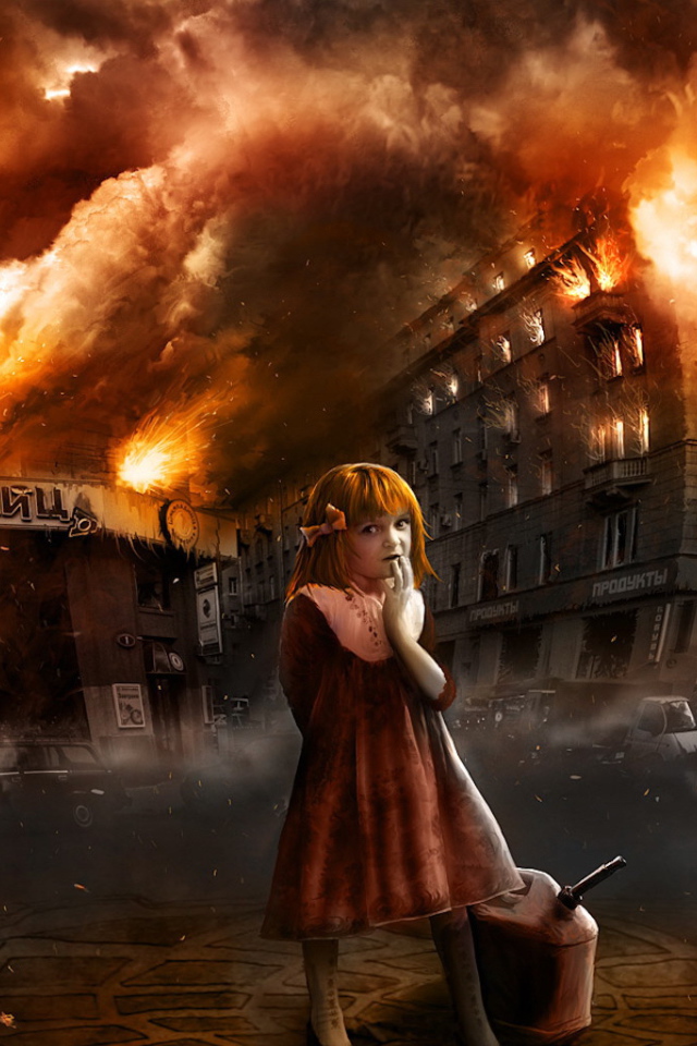 Девочка с канистрой бензина