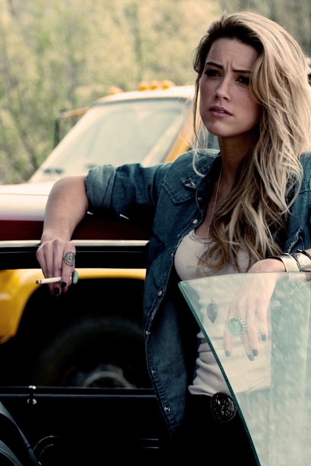 Актриса Эмбер Хёрд