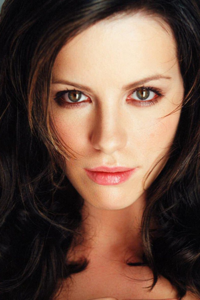 Актриса Кейт Бекинсейл из фильма Преисподней