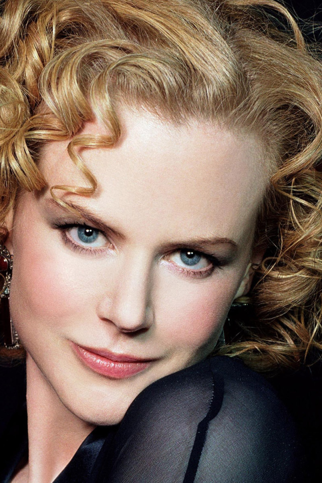 Красивая актриса Николь Кидман