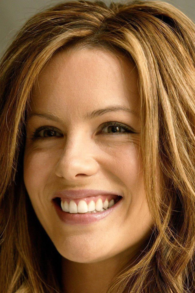 Возлюбленная Актриса Кейт Бекинсейл