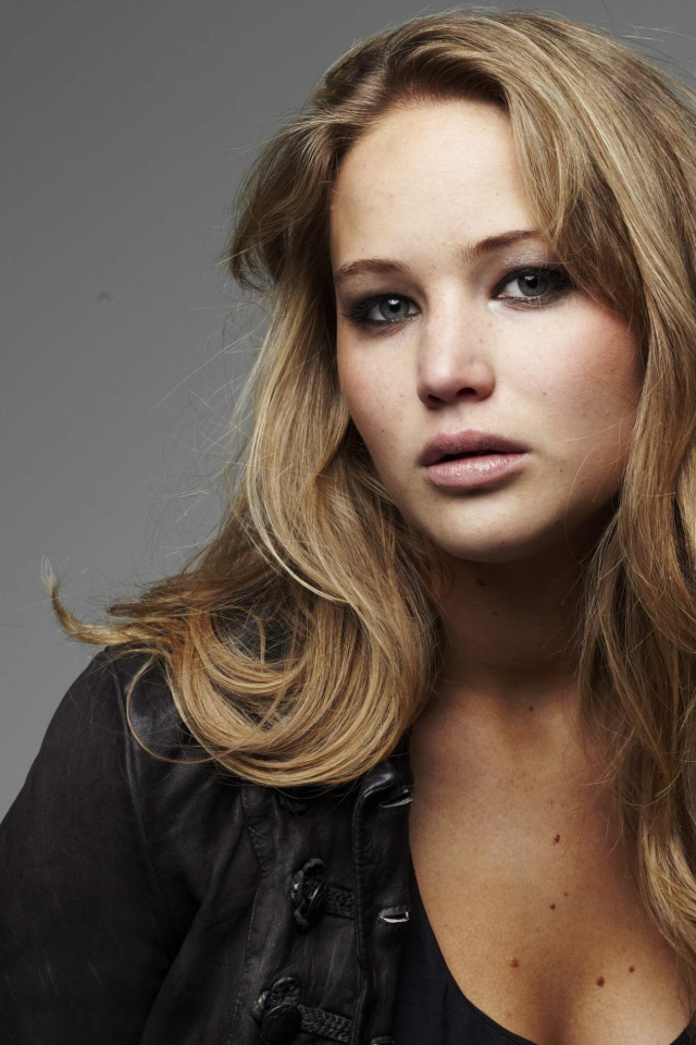 Очаровательная актриса Дженнифер Лоуренс