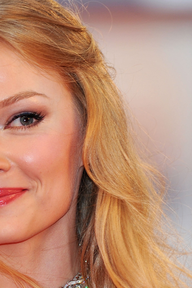 Очаровательная актриса Светлана Ходченкова