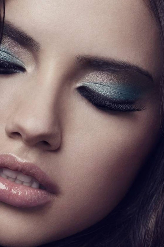 Кинозвезда Адриана Лима