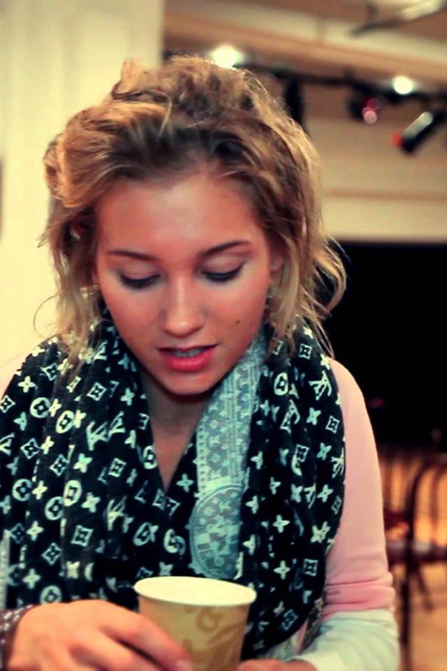 Популярная актриса Кристина Асмус