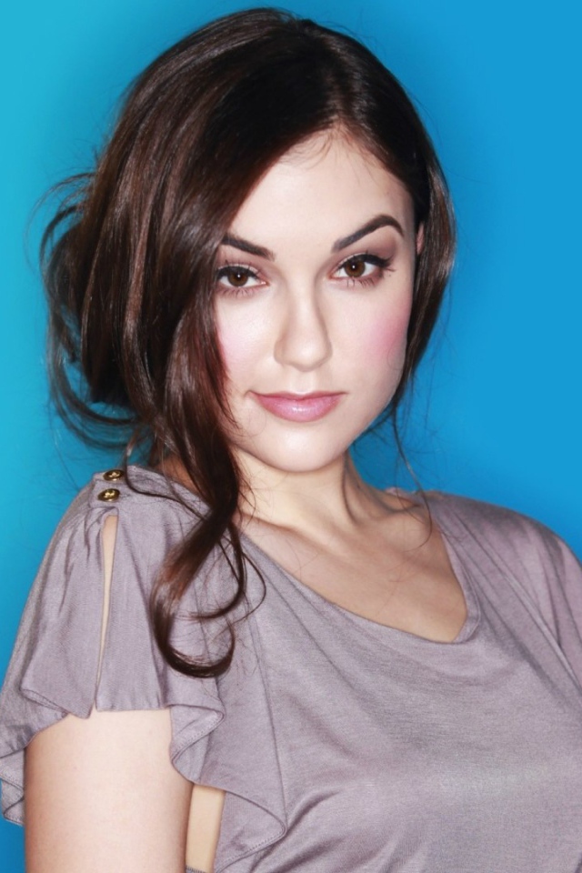 Популярная актриса Саша Грей