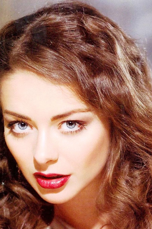 Знаменитая Марина Александрова