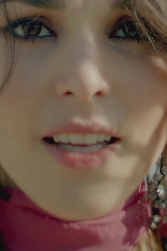 Знаменитая актриса Сати Казанова